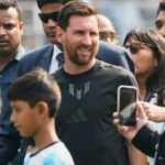 La presencia de Lionel Messi provoca caos y escándalo en la India