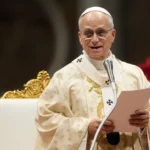 El Papa llama a la reflexión: En Navidad, un momento para no olvidar al más necesitado y encontrar la humanidad detrás del dolor.