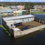 "La catástrofe en el corazón de África: El Valle del Rift de Kenia se sumegea bajo las aguas, dejando sin hogar a miles de personas"