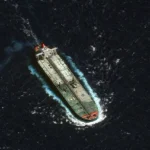 EE.UU. Despliega Fuerza Naval en Agua Venezolana: Un Segundo Buque de Guerra Lleva la Batalla para Proteger Intereses y Controlar Escenario Internacional