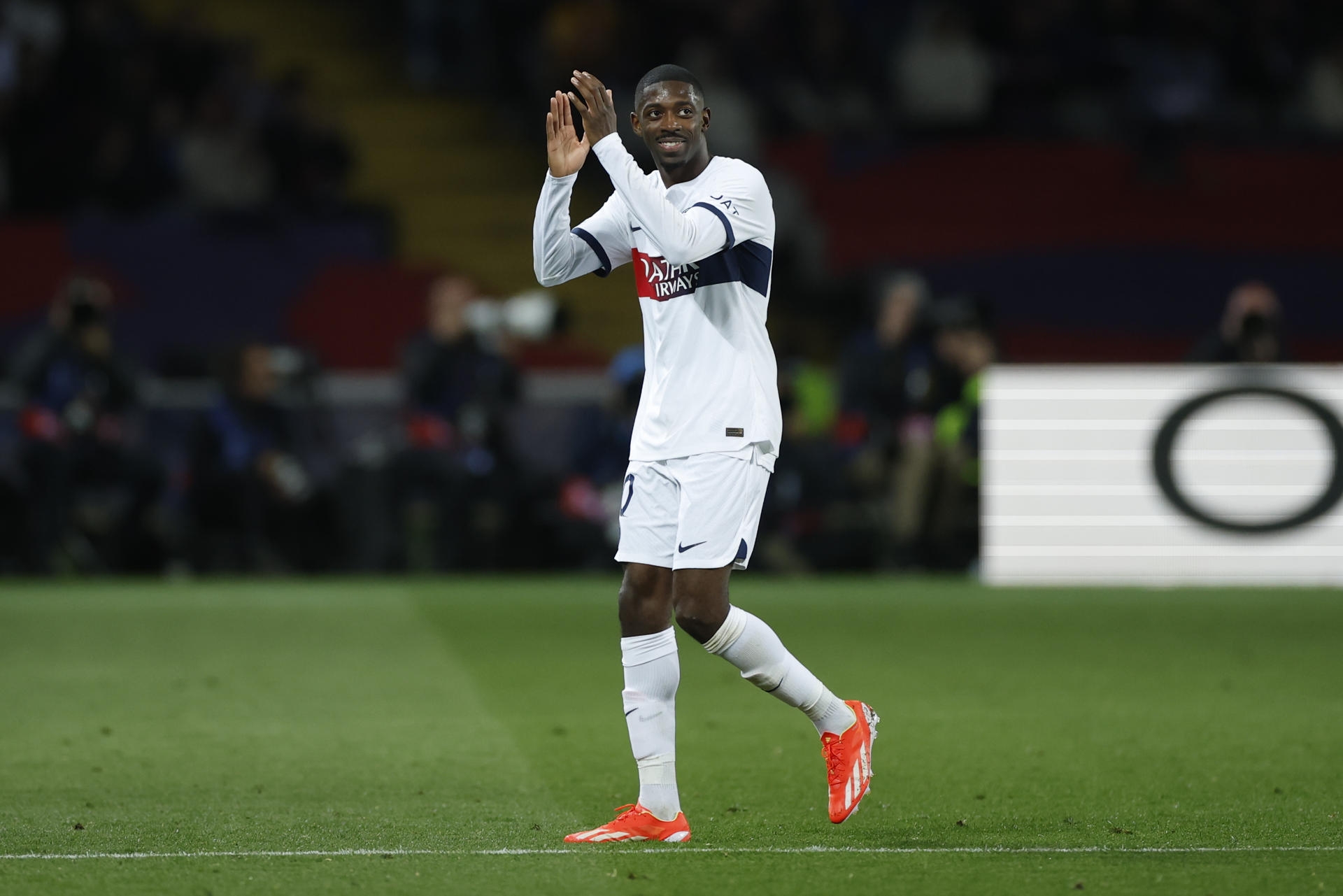 El Imperio del Fútbol: PSG y Barça se alzan con los más prestigiosos galardones en la entrega de premios Globe Soccer Awards.