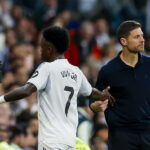 "La Crónica de la Crisis: El Duelo entre Vinicius y el Real Madrid Termina en Silencio"