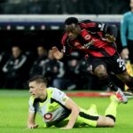 "El Milagro de Alemania: Chukwuemeka y el Dortmund protagonizan un récord histórico al alcanzar el empate en el minuto 96 y escalar a la siguiente ronda"