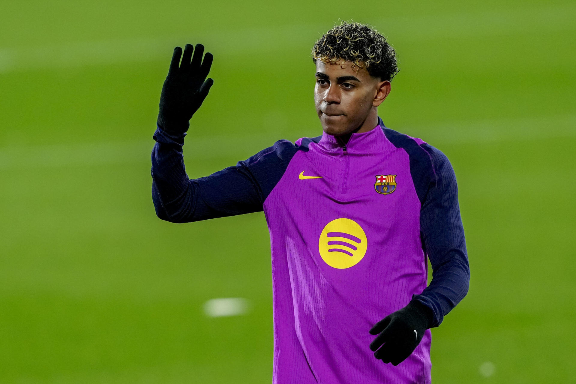 La incógnita sobre Lamine Yamal: ¿un nuevo reto en la Liga Santander para el delantero marfileño?